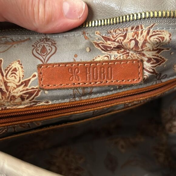 HOBO Mini Tote - Picture 6 of 7